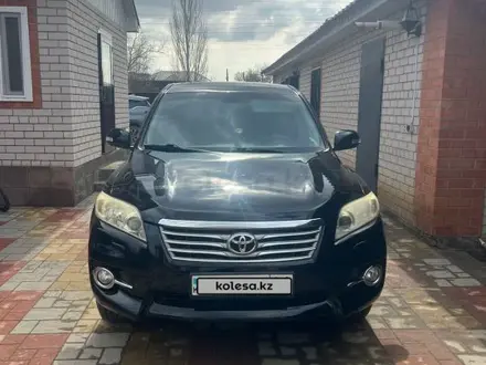 Toyota RAV4 2011 года за 7 700 000 тг. в Актобе – фото 2