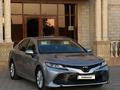 Toyota Camry 2019 года за 11 000 000 тг. в Атырау – фото 2