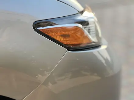 Toyota Camry 2019 года за 11 000 000 тг. в Кульсары – фото 15
