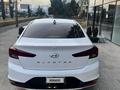 Hyundai Elantra 2019 года за 6 000 000 тг. в Уральск – фото 5