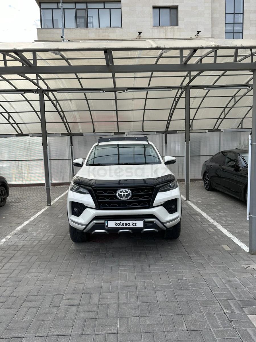 Toyota Fortuner 2022 г.