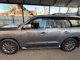 Lexus LX 570 2010 года за 20 000 000 тг. в Актобе – фото 3