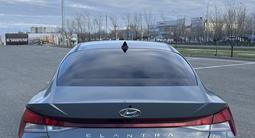 Hyundai Elantra 2021 года за 9 400 000 тг. в Атырау – фото 3