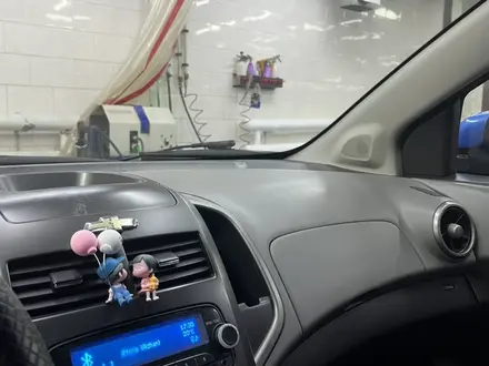Chevrolet Aveo 2013 года за 2 200 000 тг. в Астана – фото 7