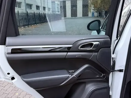 Porsche Cayenne 2014 года за 12 000 000 тг. в Астана – фото 10