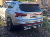 Hyundai Santa Fe 2022 годаүшін14 000 000 тг. в Караганда – фото 4