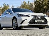 Lexus ES 250 2020 года за 24 700 000 тг. в Алматы – фото 2