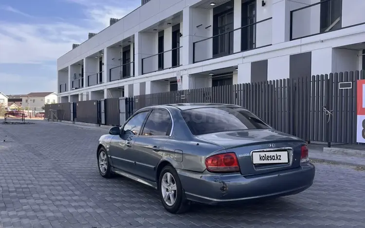 Hyundai Sonata 2002 годаfor2 800 000 тг. в Актау