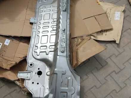 Фартук задняя панель за 5 000 тг. в Алматы