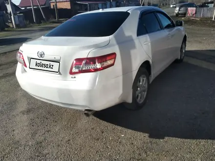 Toyota Camry 2011 года за 7 300 000 тг. в Усть-Каменогорск – фото 5