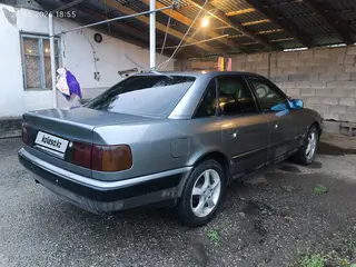 Audi 100