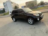 Toyota RAV4 2002 годаүшін4 600 000 тг. в Атырау – фото 2
