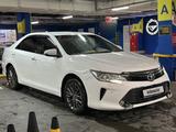 Toyota Camry 2015 годаүшін13 000 000 тг. в Шымкент