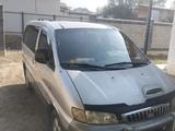 Hyundai Starex 2001 года за 2 000 000 тг. в Алматы – фото 2