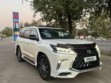 Lexus LX 570 2018 годаүшін45 000 000 тг. в Атырау