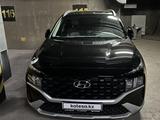 Hyundai Santa Fe 2022 года за 15 000 000 тг. в Алматы