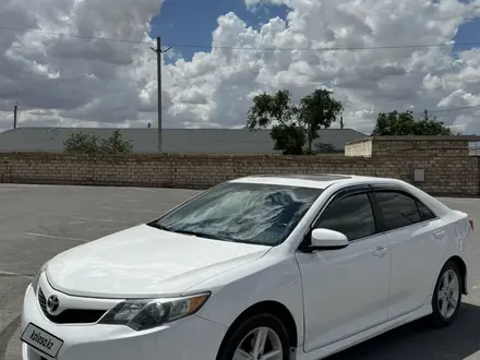Toyota Camry 2014 года за 5 000 000 тг. в Жанаозен – фото 2