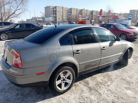 Volkswagen Passat 2003 года за 2 200 000 тг. в Семей – фото 6