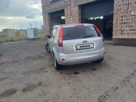 Ford Fiesta 2007 года за 2 500 000 тг. в Астана – фото 2