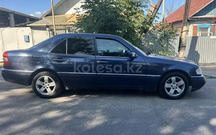 Mercedes-Benz C 180 1995 года за 2 200 000 тг. в Алматы