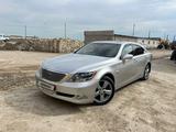 Lexus LS 600h 2009 года за 5 500 000 тг. в Атырау