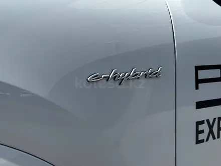 Porsche Cayenne 2024 года за 75 000 000 тг. в Алматы – фото 12