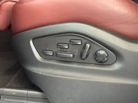 Porsche Cayenne 2024 года за 75 000 000 тг. в Алматы – фото 20
