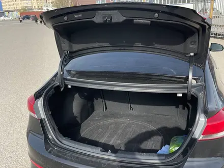Hyundai Elantra 2017 года за 4 300 000 тг. в Актау – фото 9