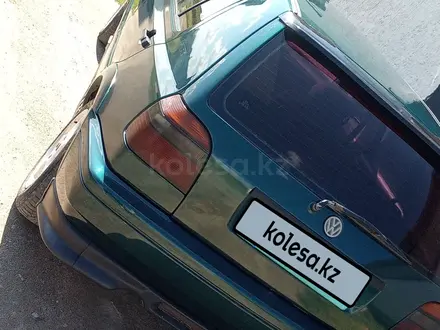 Volkswagen Golf 1997 года за 1 400 000 тг. в Астана