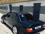 Mercedes-Benz E 320 1995 года за 3 000 000 тг. в Тараз – фото 2