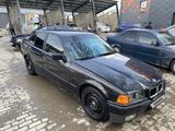 BMW 320 1991 года за 600 000 тг. в Алматы – фото 4