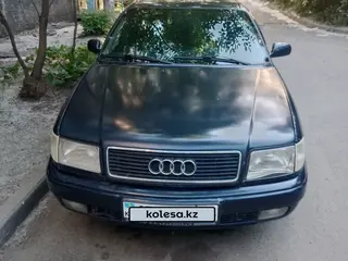 Audi 100
