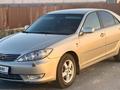 Toyota Camry 2005 года за 3 500 000 тг. в Атырау – фото 4