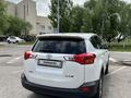 Toyota RAV4 2015 года за 11 600 000 тг. в Астана – фото 26