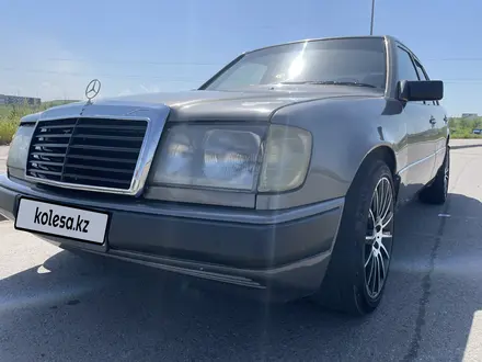 Mercedes-Benz E 230 1992 года за 2 000 000 тг. в Алматы – фото 3