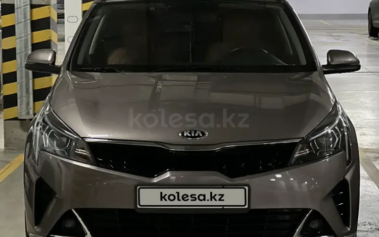 Kia Rio 2021 года за 9 000 000 тг. в Астана