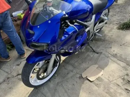 Suzuki  SV 400 2004 года за 1 400 000 тг. в Алматы – фото 2