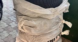 Комплект шин и дисков на BMW 5 за 600 000 тг. в Алматы – фото 4