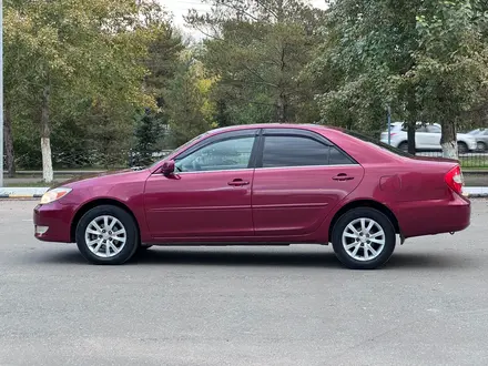 Toyota Camry 2001 года за 3 800 000 тг. в Павлодар – фото 2