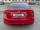 Hyundai Accent 2018 годаfor6 750 000 тг. в Алматы – фото 4