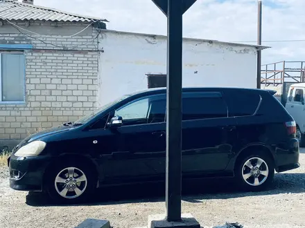 Toyota Ipsum 2006 года за 4 000 000 тг. в Атырау – фото 3