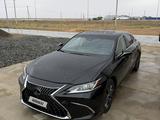 Lexus ES 300h 2018 годаүшін17 000 000 тг. в Атырау – фото 4