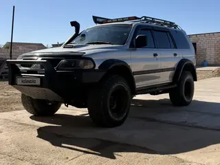 Mitsubishi Pajero Sport, 2002