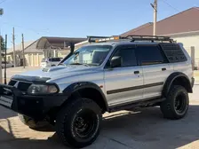 Mitsubishi Pajero Sport, 2002