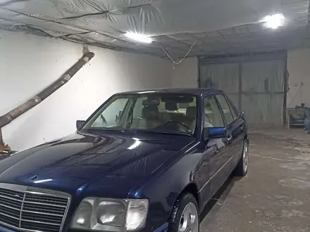 Mercedes-Benz E 280 1992 года за 3 800 000 тг. в Туркестан – фото 5