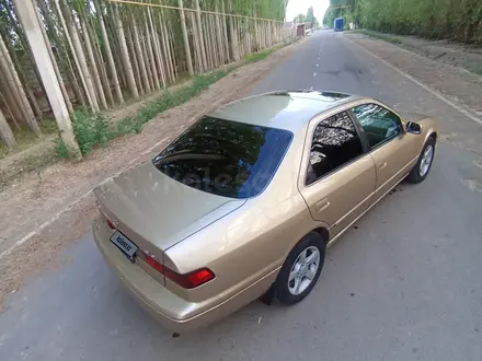 Toyota Camry 1999 года за 3 100 000 тг. в Жаркент – фото 3