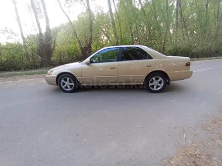 Toyota Camry 1999 года за 3 100 000 тг. в Жаркент – фото 7