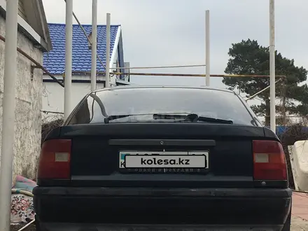 Opel Vectra 1992 года за 950 000 тг. в Актобе – фото 2
