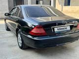 Mercedes-Benz S 320 2000 года за 3 500 000 тг. в Шымкент – фото 2