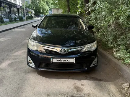 Toyota Camry 2012 года за 7 100 000 тг. в Алматы